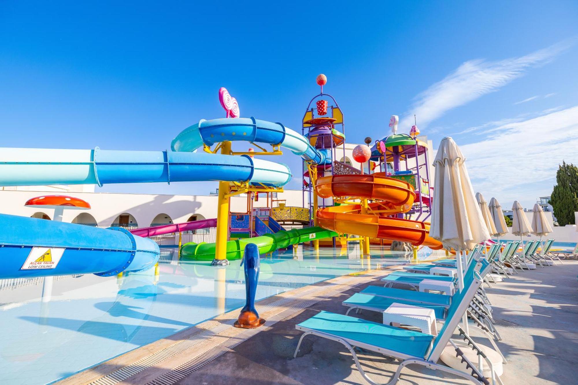 Infinity By Yelken Aquapark&Resorts 쿠사다시 외부 사진